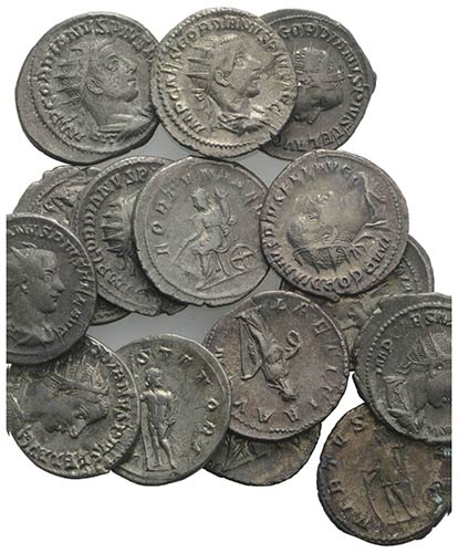 Lot of 15 Roman AR Antoninianii, ... 
