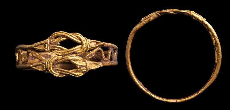A greek gold ring. Double ... 