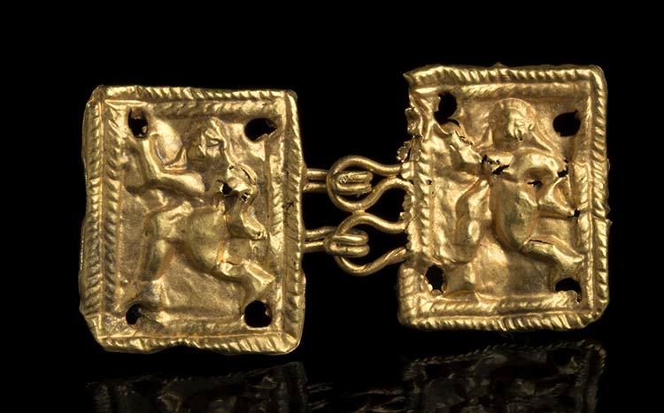 Etruscan Gold Belt Hook depicting ... 