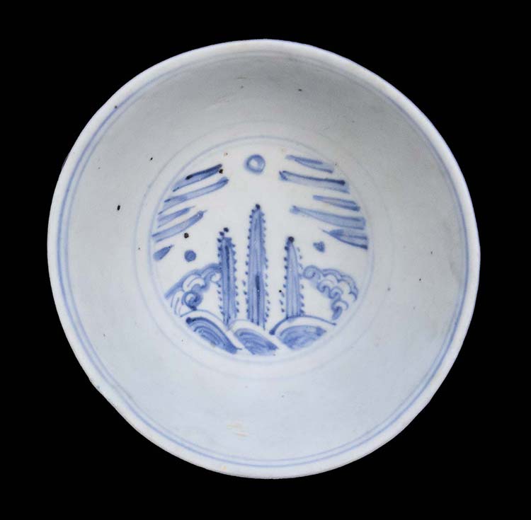 A ‘BLUE AND WHITE’ BOWL China, ... 