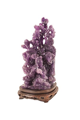 AN AMETHYST CARVING China, 20th ... 