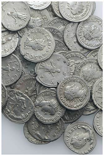 Lot of 40 Roman AR Antoninianii, ... 