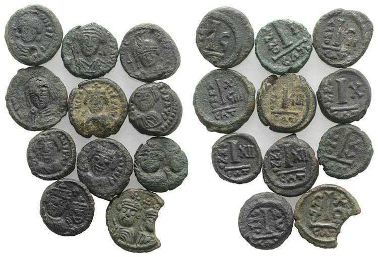 Lot of 11 Byzantine Æ coins, to ... 