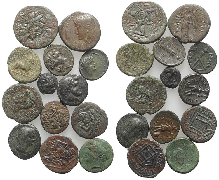 Sicily, lot of 13 Æ Greek coins, ... 