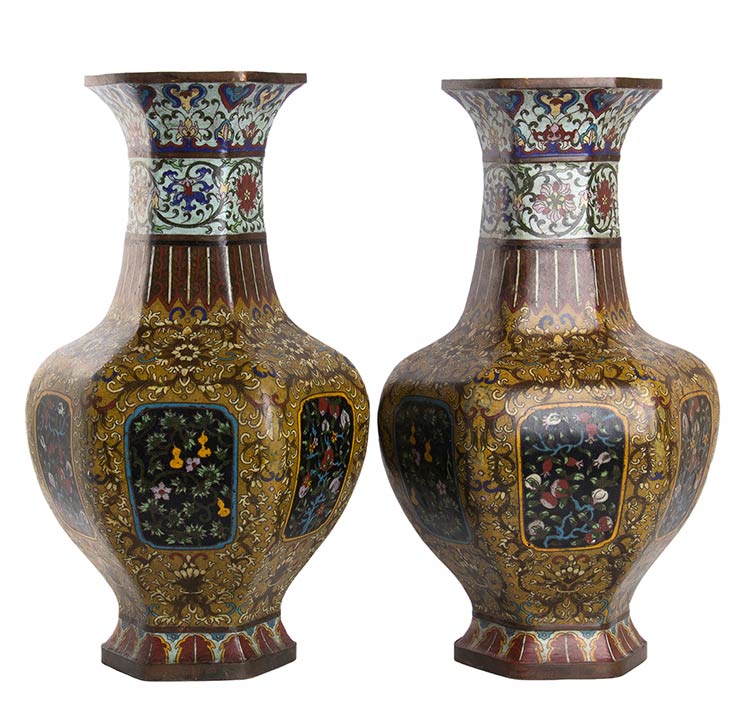A PAIR OF CLOISONNÈ DECORATED ... 