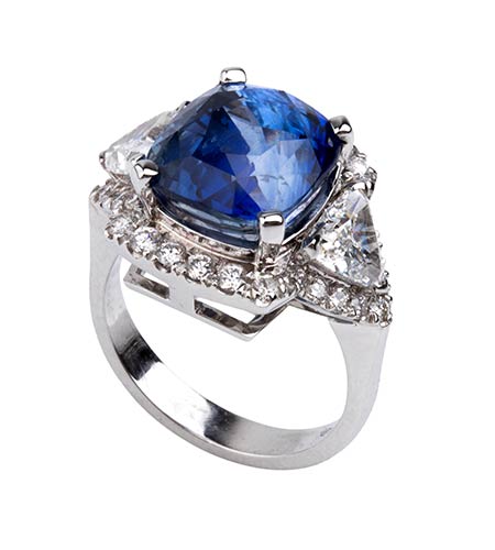 Sapphire and diamonds ring  18K ... 