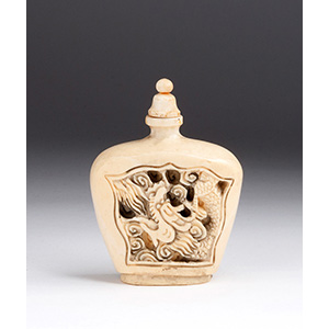 Carved dragon, Ivory snuff ... 