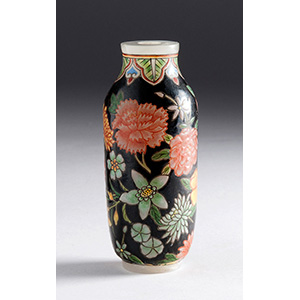 Painted glass snuff bottle;
XX ... 