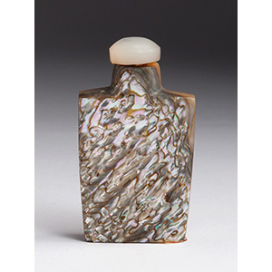 mother of pearl snuff bottle;
XX ... 