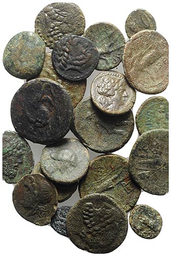 Sicily, lot of 20 Æ Greek coins, ... 