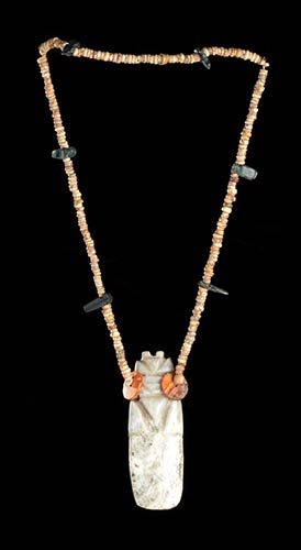A STONE BEADS NECKLACE WITH ... 