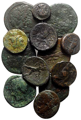 Lot of 13 Greek Æ coins, ... 