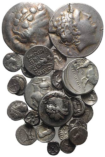 Lot of 27 Greek AR coins, mostly ... 