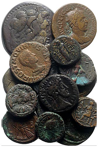 Lot of 15 Æ coins, including a ... 