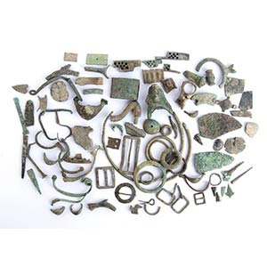 Collection of Roman bronze elements, 1st-4th ... 