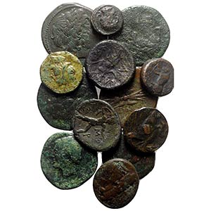 Lot of 13 Greek Æ coins, including Sicily ... 