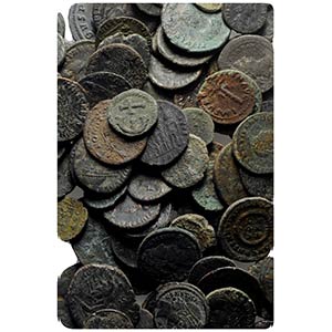 Lot of 100 Late Roman Imperial Æ coins, to ... 