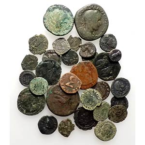 Mixed lot of 30 Greek, Byzantine and ... 