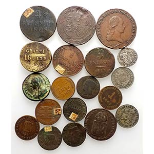Lot of 19 Modern World coins, to be catalog. ... 