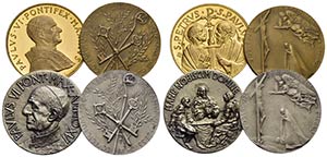 Medaglie - PAPALI - Lotto di 4 medaglie di ... 