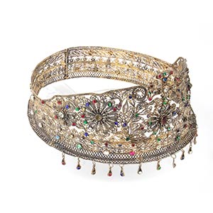 FRENCH TIARA IN GILDED SILVER ... 