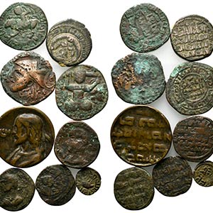 Lot of 9 Islamic Æ coins, to be catalog. ... 