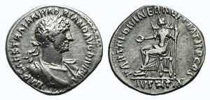 Hadrian (117-138). AR Denarius (19mm, 3.45g, ... 