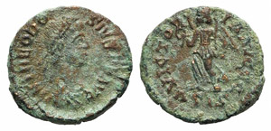 Theodosius I (379-395). Æ (13mm, 1.07g, ... 