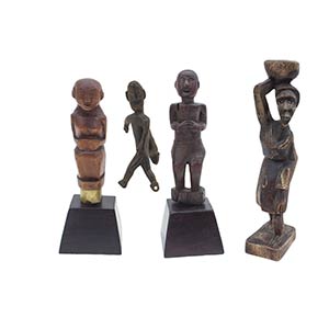 FOUR SMALL INDONESIAN CARVED WOOD ... 