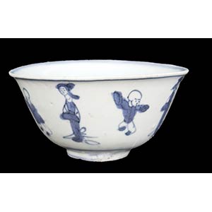 A ‘BLUE AND WHITE’ BOWL
China, Ming ... 