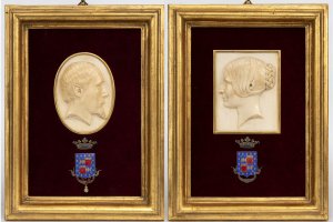 A French pair of ivory plaques - 1845, ... 