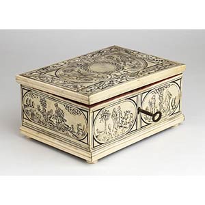 A bone Sewing box - Italy, 19th ... 