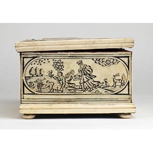 A bone Sewing box - Italy, 19th ... 
