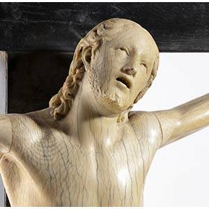 A French ivory crucifix - 19th ... 