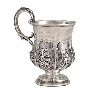 An English sterling silver mug - London ... 