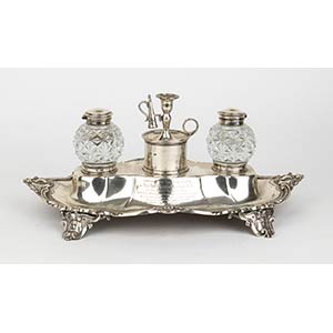 An English Victorian silver inkwell - London ... 