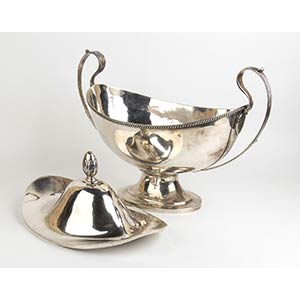 An English sterling silver soup ... 