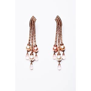 EARRINGS WITH COLORED PEARLS  Pair of ... 