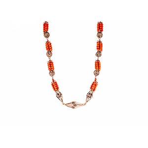 COLLIER WITH CORAL BEADS  Handmade collier ... 