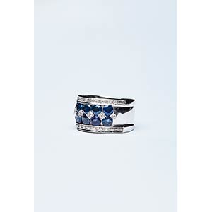 BAND RING WITH SAPPHIRES  ... 