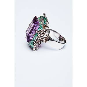 RING WITH AMETHYST, EMERALDS, AND ... 