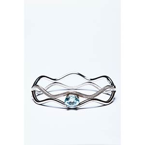 RIGID BRACELET IN WHITE GOLD AND ... 