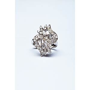 ART NOUVEAU RING WITH DIAMONDS  Handcrafted ... 