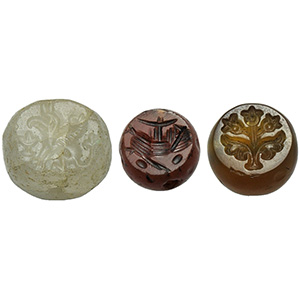 Group of three gems with Intaglio
Persia, ... 