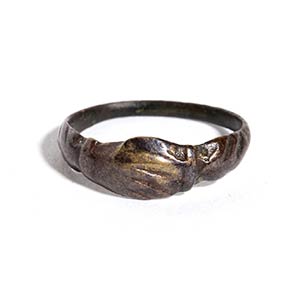 Roman Bronze Marriage Ring with Dextrarum ... 