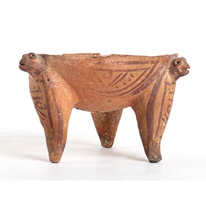Tripod bowl with Turtles Heads, Costa Rica, ... 