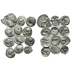 Magna Graecia, lot of 12 Greek Fractions, to ... 