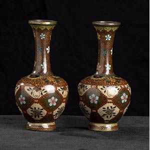 A PAIR OF CLOISONNÉ ENAMELED SMALL ... 