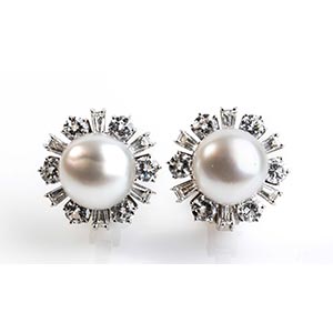 pearls and diamonds earrings  Very ... 