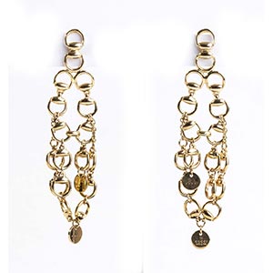 Gucci gold logo earrings  made of 18 kt ... 